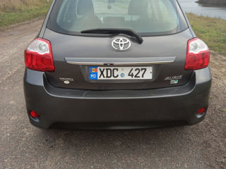 Toyota Auris foto 2