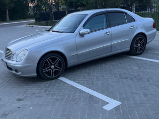 Mercedes E-Class