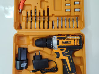 Шуруповёрт DeWalt 12v 2ah 1 аккумулятор