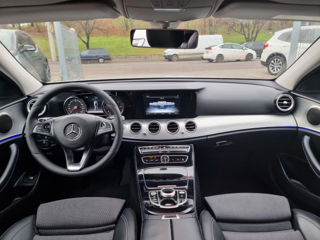 Mercedes E-Class foto 8