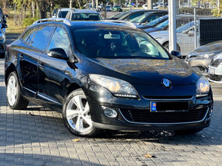 Renault Megane foto 1