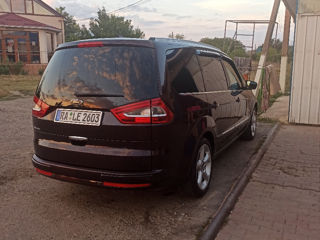 Ford Galaxy foto 4