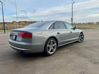 Audi A8 foto 2