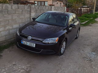 Volkswagen Jetta foto 4