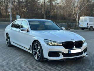 BMW 7 Series foto 2