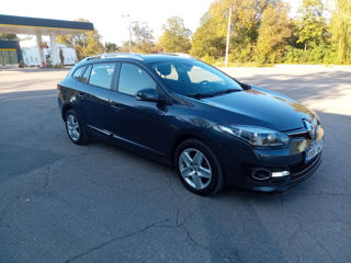 Renault Megane foto 2