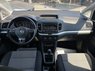 Volkswagen Sharan foto 10