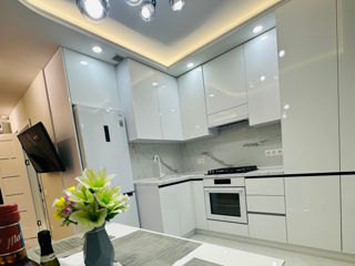 1-комн. кв., 38 м², 2/10 эт.