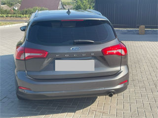 Ford Focus foto 4