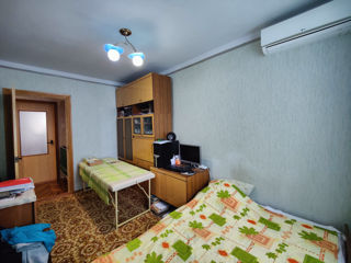 Apartament cu 3 camere, 60 m², Buiucani, Chișinău foto 1