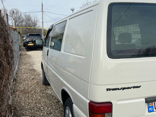 Volkswagen Transporter foto 3