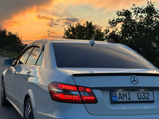 Mercedes E-Class foto 3