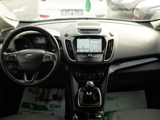 Ford Grand C-MAX foto 8