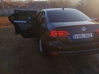 Volkswagen Jetta foto 5