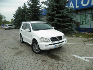 Mercedes M-Class