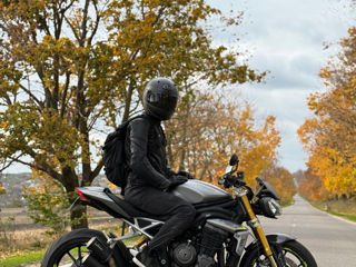 Triumph Speed Triple 1200RS foto 3