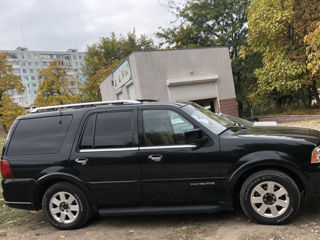 Lincoln Navigator foto 2