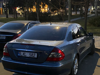 Mercedes E-Class foto 9