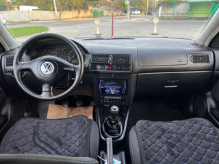 Volkswagen Golf foto 7