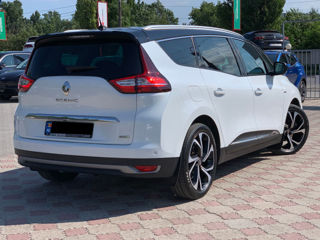 Renault Grand Scenic foto 2