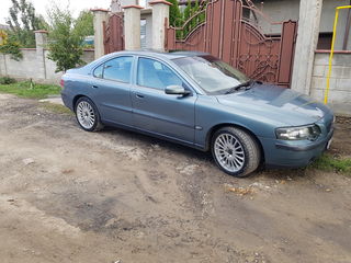 Volvo S60 foto 2