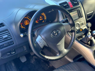 Toyota Auris foto 10