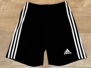 Черные шорты Adidas