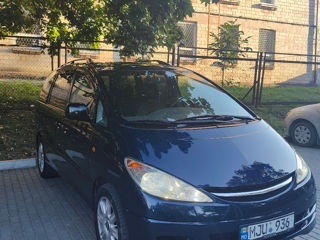 Toyota Previa foto 2