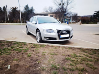 Audi A8 foto 3