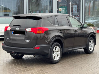 Toyota Rav 4 foto 4