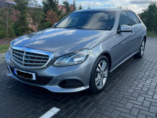 Mercedes E-Class foto 3