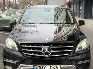 Mercedes M-Class foto 3