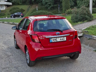 Toyota Yaris foto 6