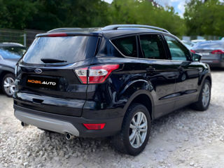 Ford Kuga foto 5