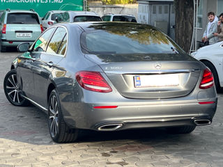 Mercedes E-Class foto 5