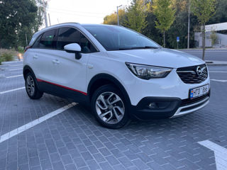 Opel Crossland X foto 2