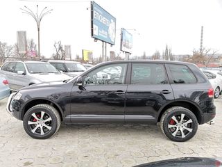 Volkswagen Touareg foto 4