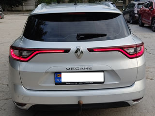 Renault Megane foto 2