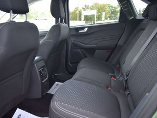 Ford Kuga foto 10