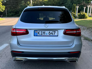 Mercedes GLC foto 5