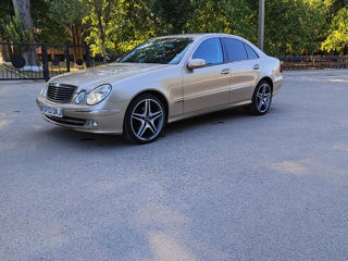 Mercedes E-Class