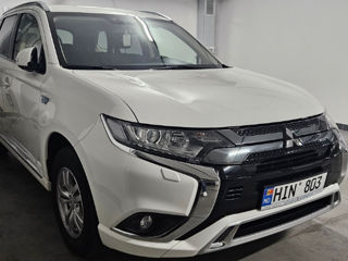 Mitsubishi Outlander foto 5