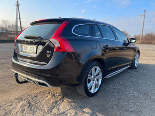 Volvo V60 foto 3