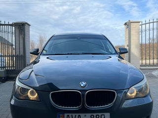 BMW 5 Series foto 5