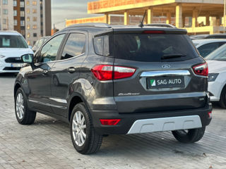 Ford EcoSport foto 2