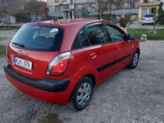 KIA Rio foto 4