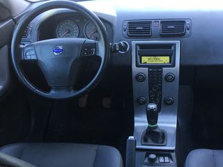 Volvo V50 foto 8