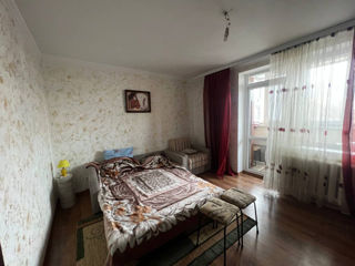 Apartament cu 2 camere, 40 m², Poșta Veche, Chișinău