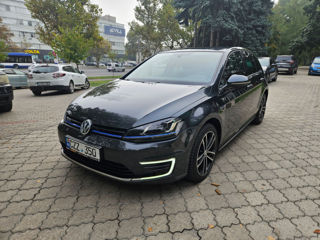 Volkswagen Golf foto 2