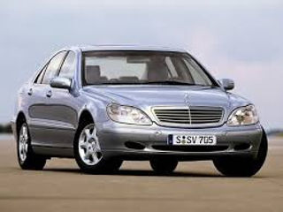 Dezmembrare Mercedes 220 3.2 foto 1